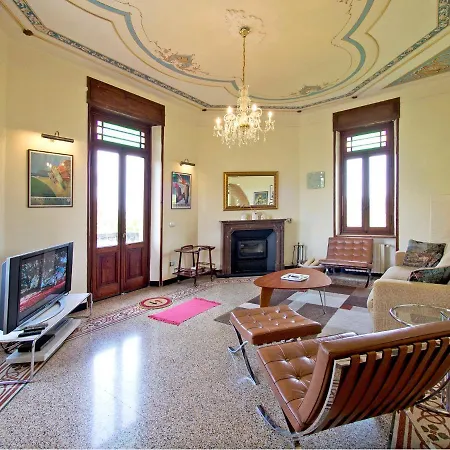 By Interhome