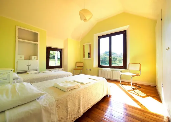 By Interhome 別荘 Sarezzano