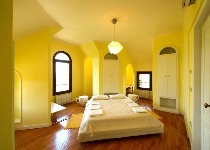 By Interhome Sarezzano